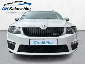 Skoda Octavia 2.0 TDI RS BiXenon PDC DAB Tempomat