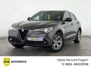 Alfa Romeo Stelvio Stelvio 2.2 JTDM Super Q4 LEDER+XENON+NAVI+AHK+
