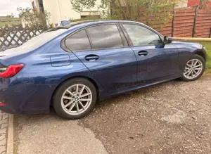 BMW 330 330 e Advantage Bild 4