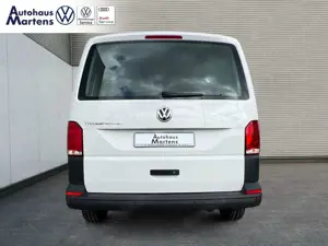 Volkswagen T6.1 Transporter Kasten KR 2,0 l TDI Klima Klima Einparkhilfe Bild 4