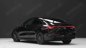 Mercedes-Benz CLA 350 CLA 350 4MATIC EQ AMG Line Plus Navi/Pano.-Dach Bild 3