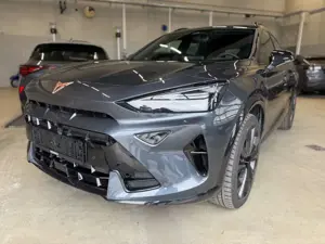 CUPRA Formentor 2.0TSI DSG 19´´ Pano AHK Int.Drive XL