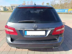Mercedes-Benz E 220 AMG-Paket, Avantgarde, TÜV neu Bild 4