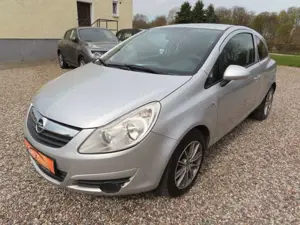 Opel Corsa D Edition AUTOMATIK KLIMA LMF ZV SERVO