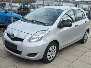 Toyota Yaris Cool