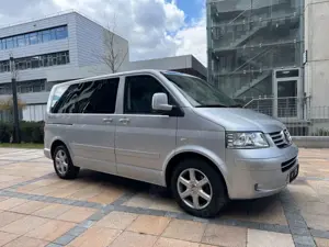 Volkswagen T5 Multivan 2.5 TDI Atlantis / 1.Hand/ 7.Sitzer