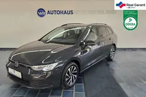 Volkswagen Golf VIII Variant Life 85kW*PANO*RFK*LED*NAV*SH