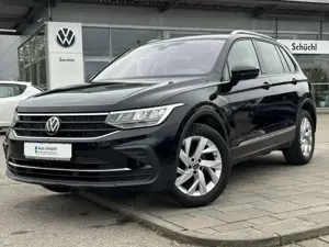 Volkswagen Tiguan 1.5 TSI ACTIVE AHK+18"+IQ-DRIVE+APP-CONNE