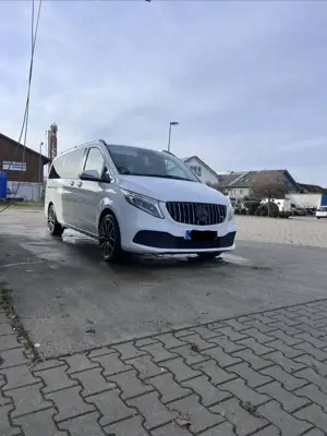 Mercedes-Benz V 220 d lang 7G-  Edition