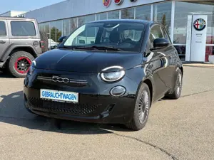 Fiat 500 e  42 kWh wenig Kilometer!!!!