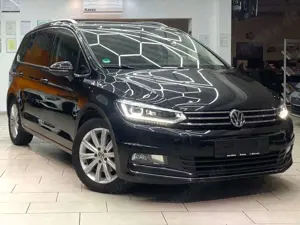 Volkswagen Touran 2.0 TDI Highline Pano Navi LedLenkr. SchaWipp. AHK
