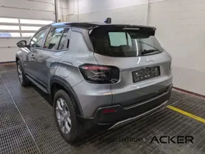 Jeep Avenger Altitude 1.2 GSE T3 Navi/WinterPak -47%* Bild 5
