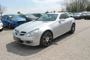 Mercedes-Benz SLK 200 CABRIO PDC NAVI VOLLEDER ALU HK