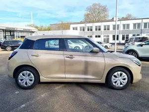 Suzuki Swift 1.2 Dualjet Hybrid Club Bild 4