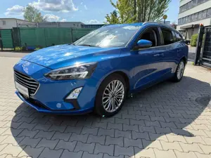 Ford Focus Turnier 2.0 EcoBlue Titanium·Automatik·AHK Bild 5