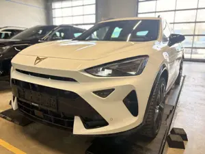 CUPRA Formentor 2.0TSI DSG 19´´ Pano AHK Int.Drive XL