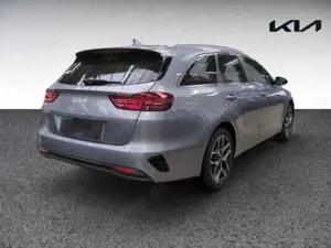 Kia Ceed SW / cee'd SW Spirit 1.5T STD Navi/Kamera/Sitzheizung Bild 4