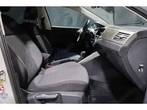 Volkswagen Polo MOVE 1.0 TSI DSG LED Kamera ACC Bild 5