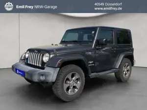 Jeep Wrangler Hard-Top 2.8 CRD Automatik Sahara+Navi