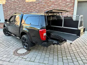 Nissan Navara N-Guard  SONDERMODELL mit HARDTOP - Neuzustand !