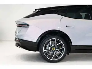Lotus Eletre 600 Sport SE Electric towbar *LOTUS HANNOVER* Bild 5
