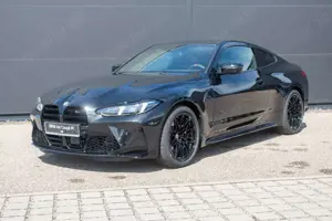 BMW M4 Competition SPRING DEAL 15.080 EUR Ersparnis!