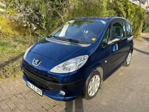 Peugeot 1007