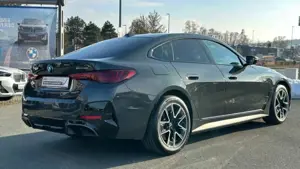 BMW i4 xDrive40 Gran Coupé M Sport ACC 360° HUD AHK Bild 4