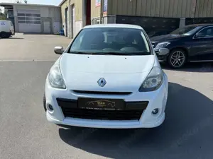 Renault Clio Bild 2