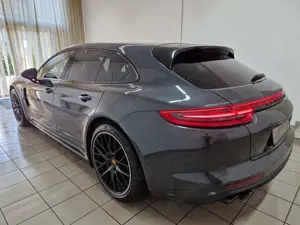 Porsche Panamera Bild 2