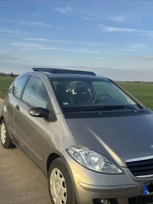 Mercedes-Benz A 170 A 170 (169.332)