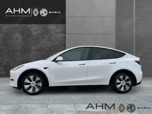 Tesla Model Y Long Range Dual AWD 8fach bereift MwSt. Bild 5