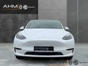 Tesla Model Y Long Range Dual AWD 8fach bereift MwSt. Bild 3