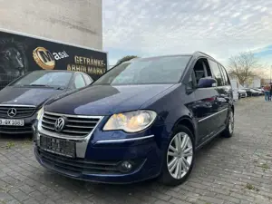 Volkswagen Touran Highline 7 Sitzer / Vollleder