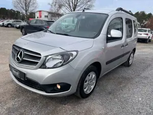 Mercedes-Benz Citan Kombi 111 CDI lang Kamera SHZ AHK Klimaaut