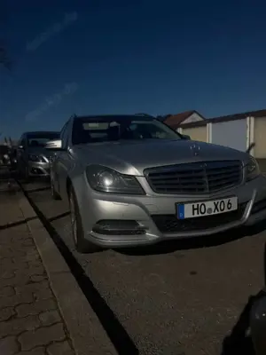 Mercedes-Benz C 200 T CDI DPF (BlueEFFICIENCY) 7G-TRONIC Elegance