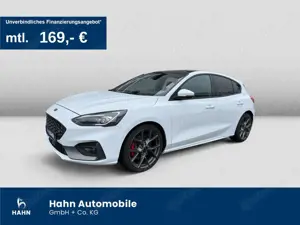 Ford Focus ST 2.3 EcoBoost 206kW LED PANO CAM PDC