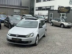 Volkswagen Golf VI Variant 1.6 TDI Style *AHK*LED*PANO*SHZ*