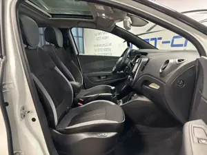 Renault Captur TCe*Bose Edition*PANRAMA*NAVi+Kamera*LED Bild 3