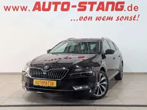 Skoda Superb Combi LK 4x4*TOTWINKEL+AHK+STANDHEIZUNG*