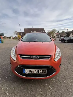 Ford C-Max Titanium
