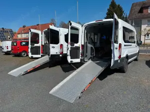 Ford Transit Rollstuhlrampe 9-Sitzer MwSt günstig!