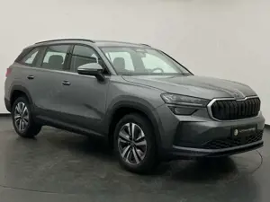 Skoda Kodiaq Kodiaq 1.5 TSI DSG +NAV+MATRIX+7-SITZ+360CAM+AHK Bild 4