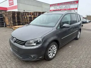 Volkswagen Touran Highline,Klima,navi,Euro5