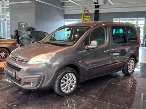 Citroen Berlingo Kombi Selection City LED Kamera BT Temp