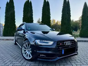 Audi A4 A4 Avant 2.0 TDI DPF clean diesel quattro S line Sportpaket