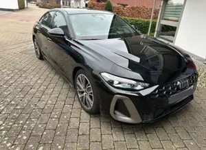 Audi A5 A5 Limousine TFSI quattro 150 kW S tronic Edition one