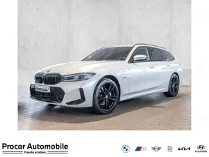 BMW 330 e xDrive Touring M-Sport UPE82.900 AHK DAProf HuD
