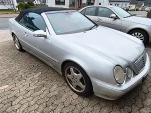 Mercedes-Benz CLK 200 CLK Cabrio 200 Kompressor Avantgarde