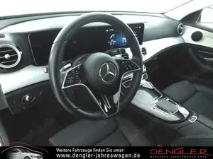 Mercedes-Benz E 220 T d 4M MBUX PREMIUM*KAMERA*LED AVANTGARDE Bild 4